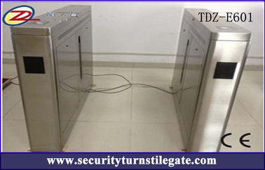 A porta automática da barreira arma o torniquete do metro de aço inoxidável com a aprovação do CE