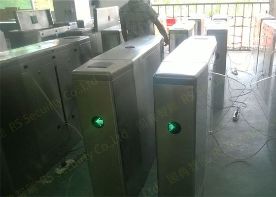 Sistema pedestre inteligente do sensor do IR da porta da barreira da aleta dos canais da estação dois