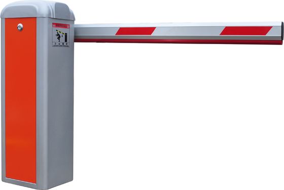 Porta automática eletrônica da barreira do crescimento que desliza a entrada de automóveis para o sistema do estacionamento do carro