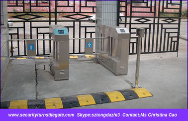 torniquete exterior do controlo de acessos da porta da barreira do balanço da desvantagem 220V/RFID