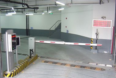 Portas do cerco, modelo FCJ-D627, resistente, controle do veículo do limite de altura de dobramento